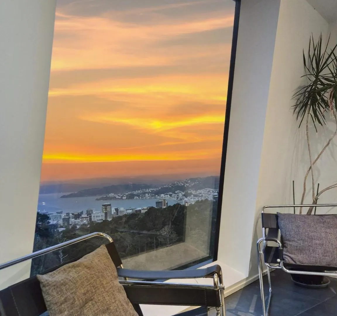 Luxury Wellington Accomodation Villa